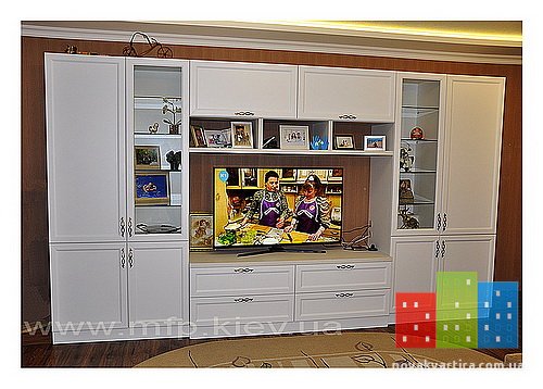 TV stenka_500.jpg