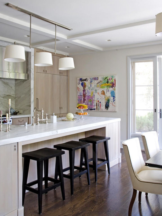 Original_Kitchen-Islands-Carla-Tonisch-Laura-Hull-Neutral-Kitchen-3_s3x4_lg.jpg