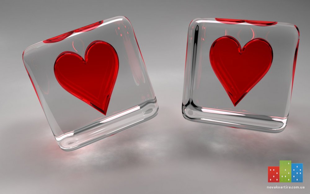 Glass_hearts_on_Valentine's_Day.jpg